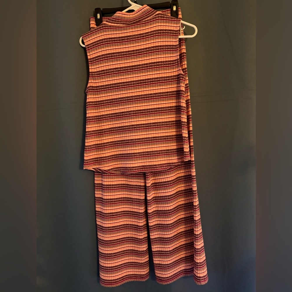 NWOT- Anthropologie by Daily Practice Lounge Set – XS - Picture 7 of 9